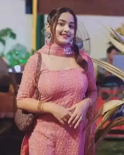 Call Girls Kheralu Cash On Delivery